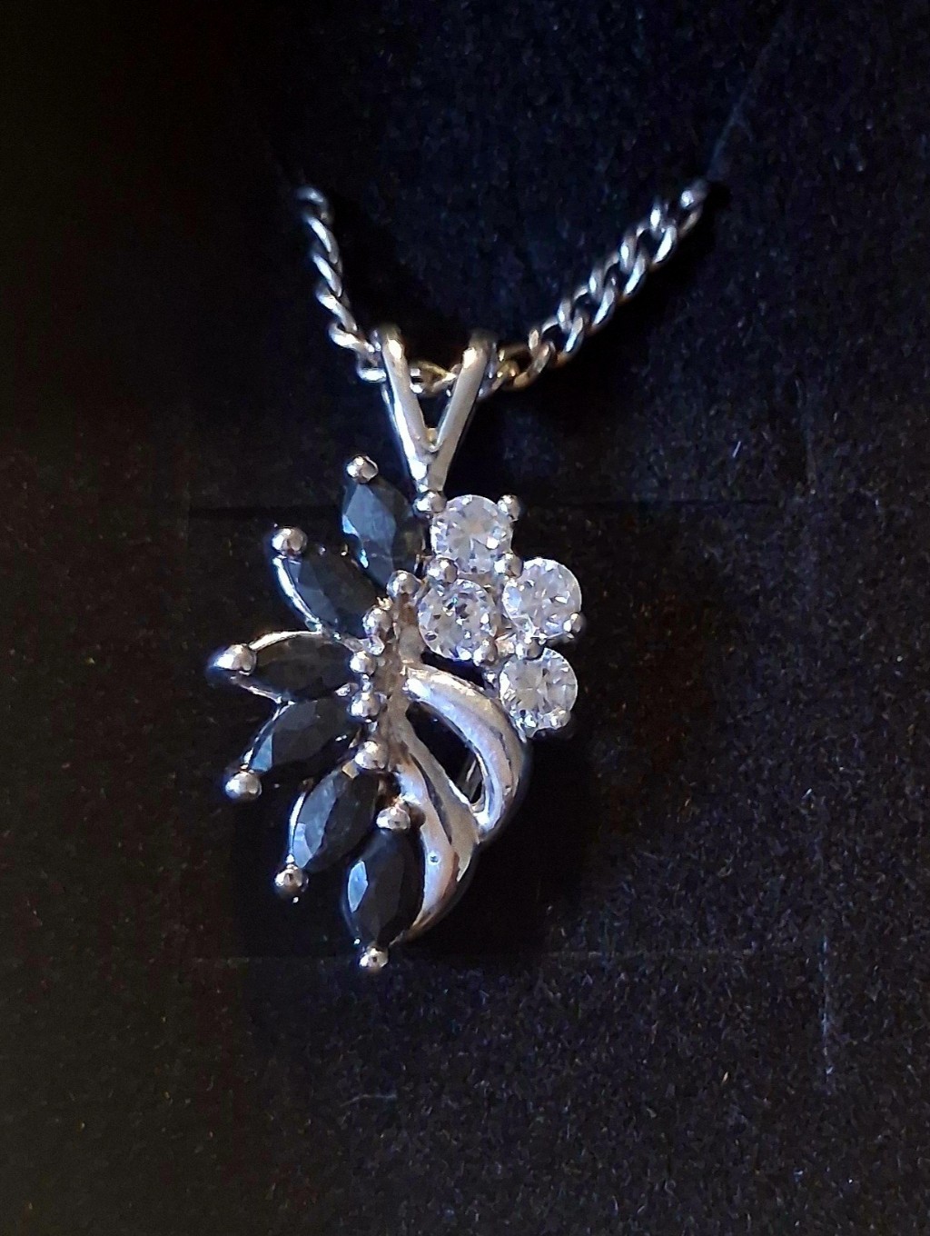Silver Floral Cluster Pendant Necklace - Silver